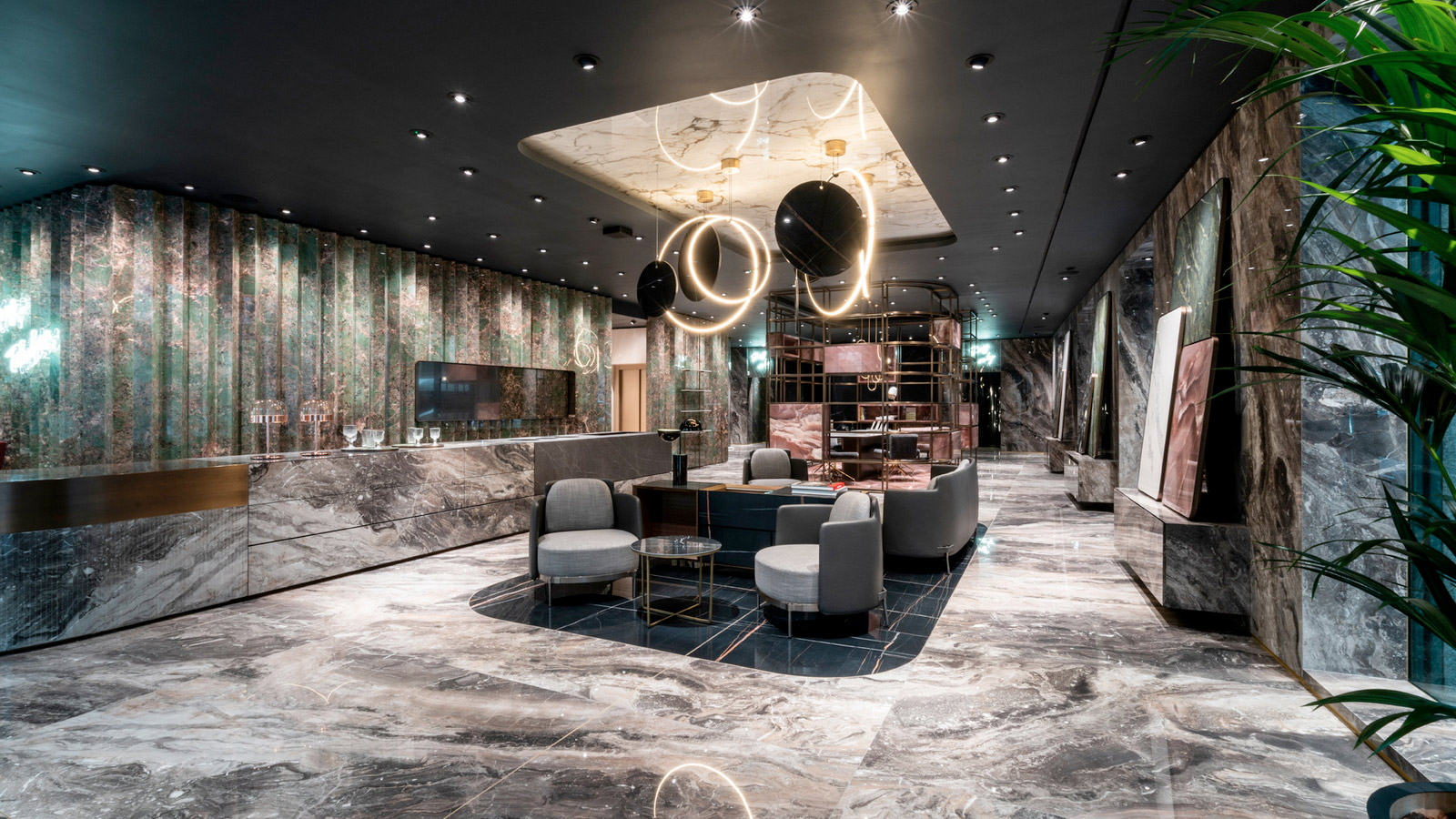 tailor-made Italian porcelain stoneware